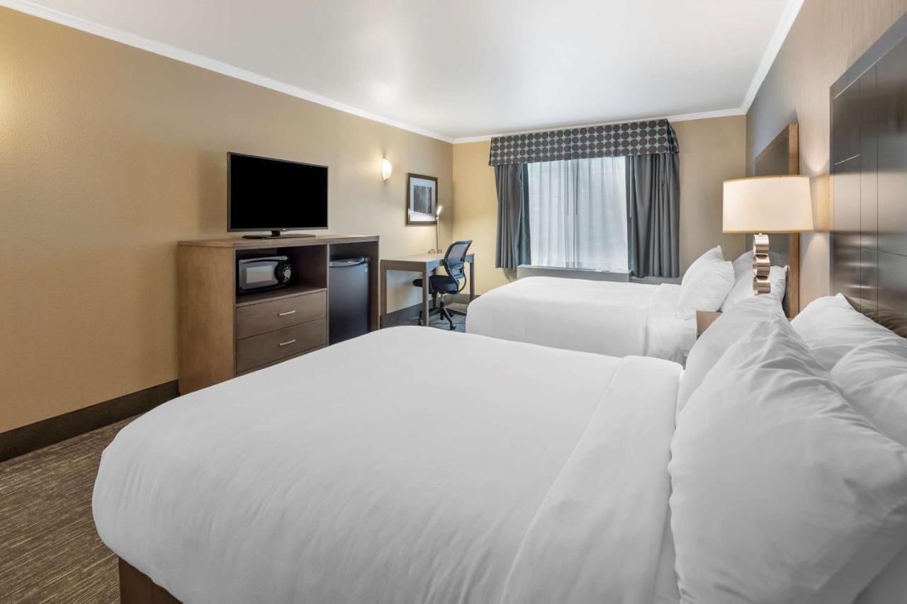 Best Western Plus Chena River Hotel 3*